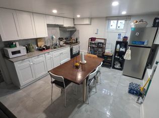 345 Centre St E #BASEMENT, Richmond Hill, ON