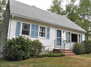 3 Cheverus Rd, Cape Elizabeth, ME 04107