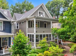 1200 Laurel Ave, Saint Paul, MN 55104
