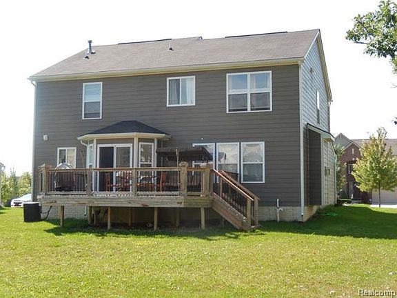 2nd image of 8843 Somerset Ln