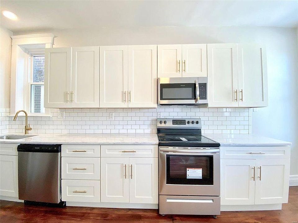 Brand new Cabinets and appliances