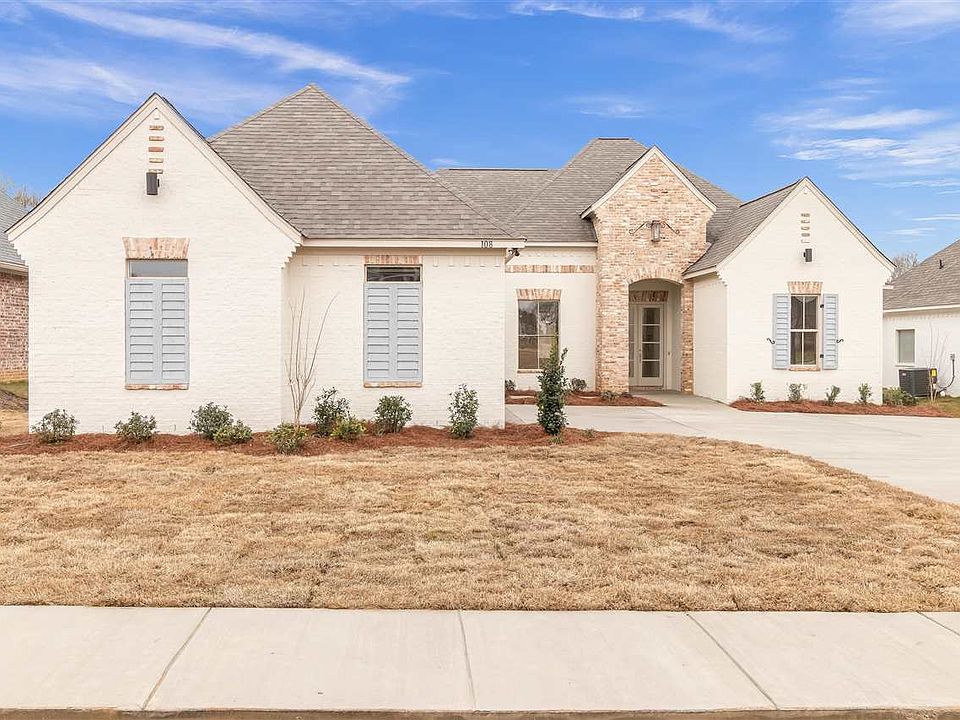 1st image of 108 Glenwild Trl