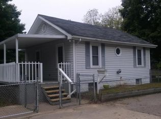 422 Morgan Rd E, Battle Creek, MI 49037