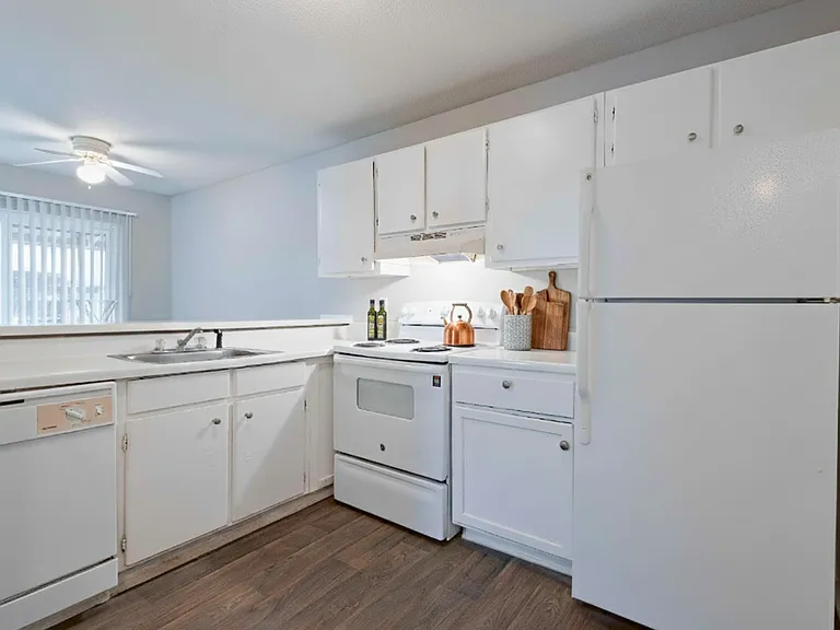 Enclave at North Point — Photo 104