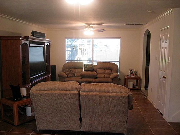 3rd image of 12010 Ballardvale Ln