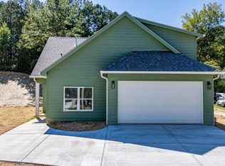 4757 Green Shanty Rd, Ooltewah, TN 37363