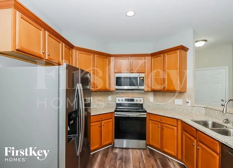 105 Meandering Way Ln — Photo 7