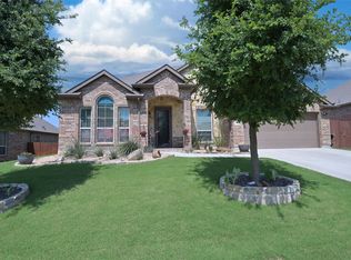 3614 Brighton Dr, Midlothian, TX 76065