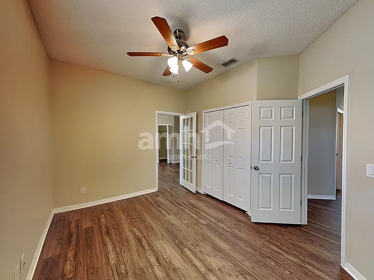 2750 Eagle Glen Cir — Photo 19