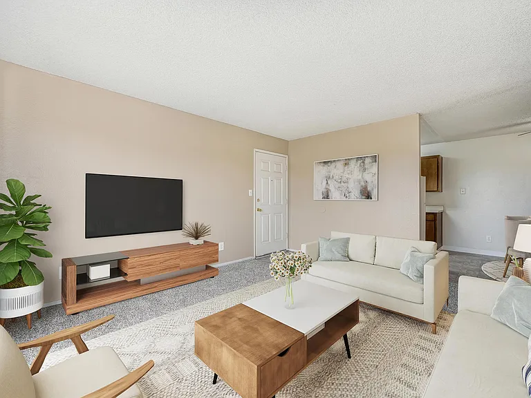Village Ceres Apartments — Photo 8