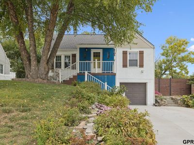 5102 Poppleton Ave, Omaha, NE, 68106