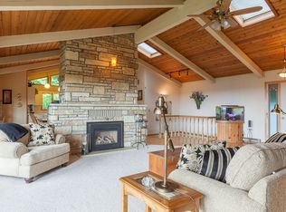 70 N Hill Dr, Mankato, MN 56001