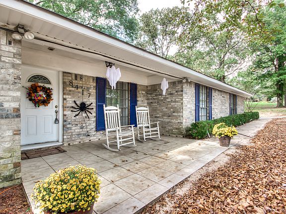 2nd image of 8417 Indian Hills Blvd