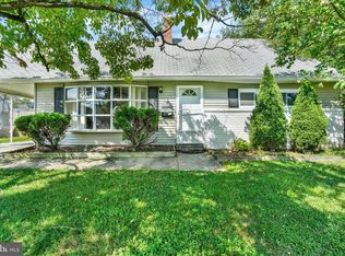 1417 Continental Rd, York, PA 17404