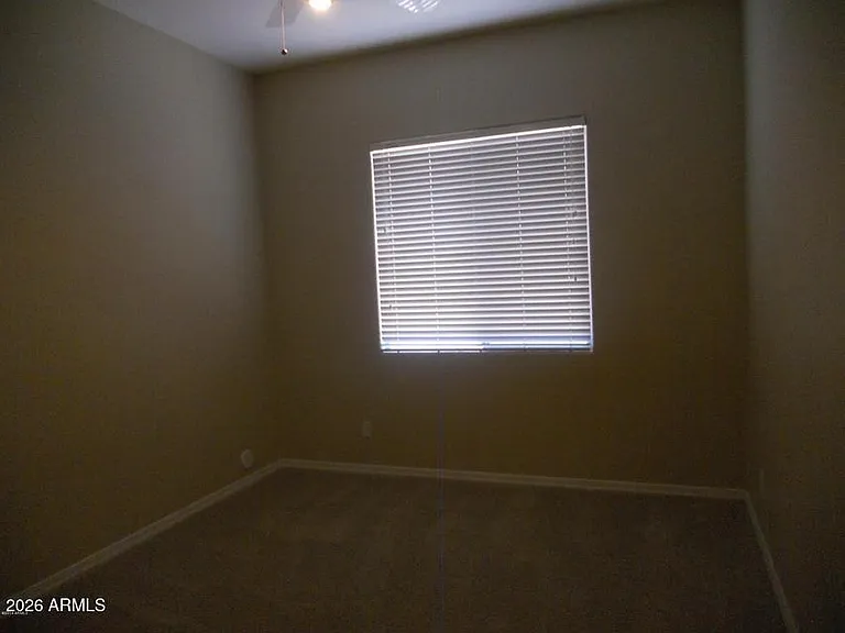 2417 E Iris Dr — Photo 22