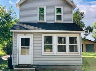 438 E Lincoln St, Negaunee, MI 49866