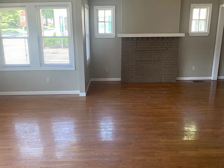 418 N Grant St — Photo 5