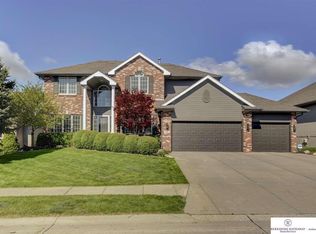 202 S 197th St, Elkhorn, NE 68022