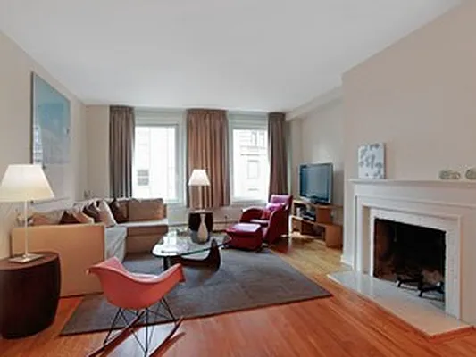 Sold by Corcoran | media 21