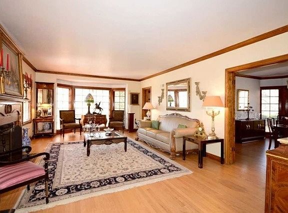 5th image of 6701 Nokomis Ave