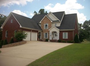 60 Charleston Cir, Hawkinsville, GA 31036