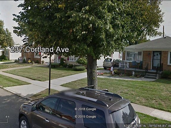 2nd image of 227 Cortland Ave #0