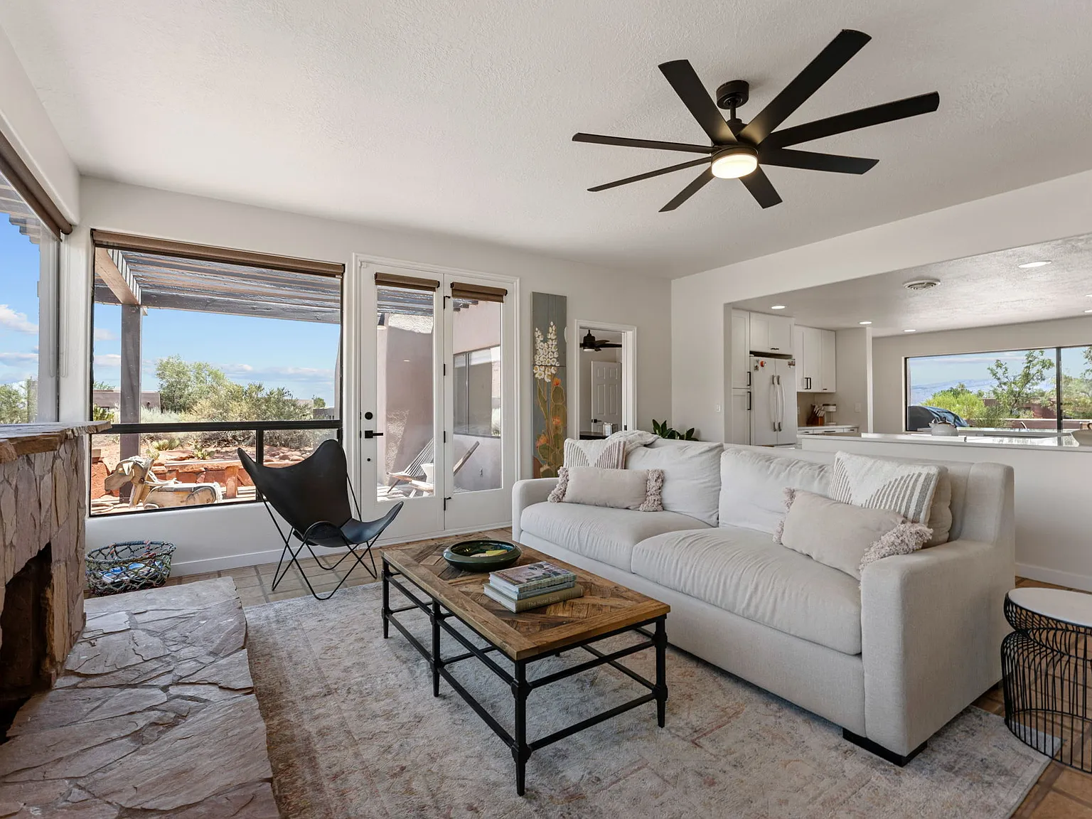 4 bed, 1968 sqft, $5,000 — Photo 4