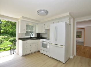 118 Putnam Rd FLOOR 1, Pomfret Center, CT 06259