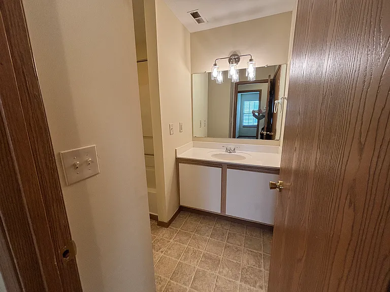 2381 Brown Rd — Photo 15