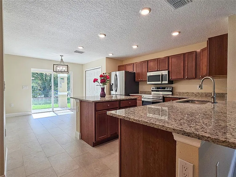 6921 Central Ave — Photo 7