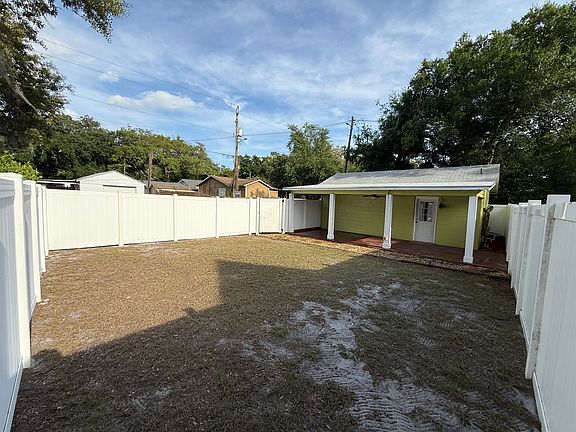 5th image of 1219 New Orleans St