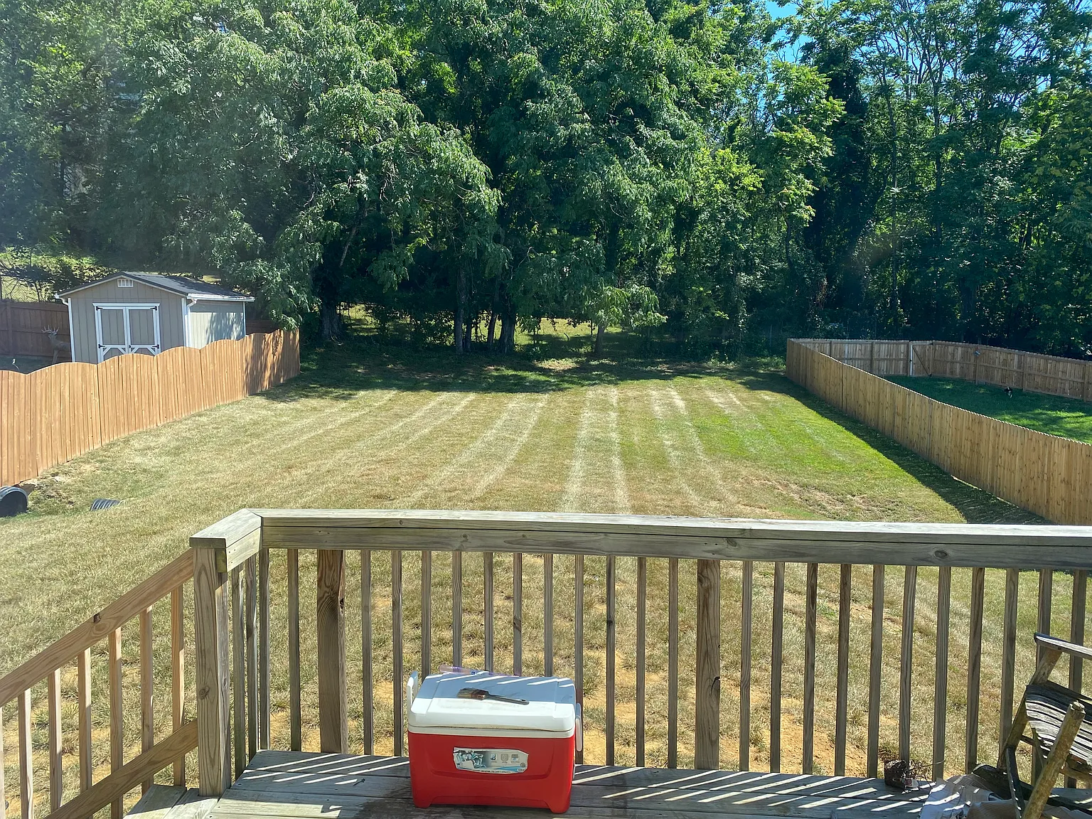 2049 Lawson Ln — Photo 3