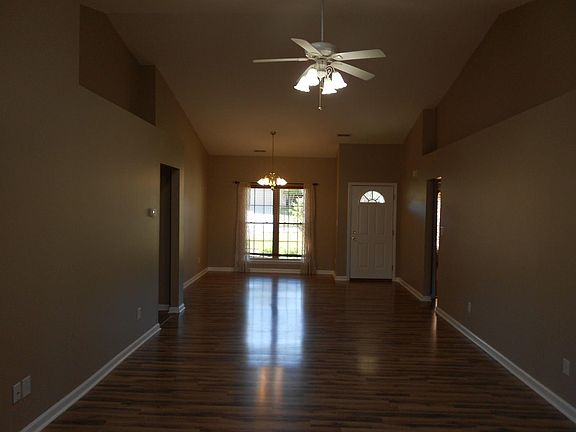 5th image of 481 Glendora Dr