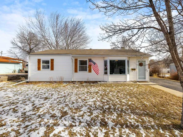 3318 Maple Ave, Rapid City, SD 57701