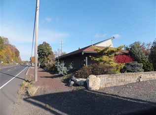 1421 N West End Blvd, Quakertown, PA 18951