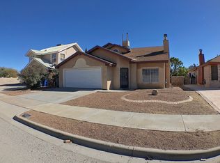 11174 Loma Grande Dr, El Paso, TX 79934