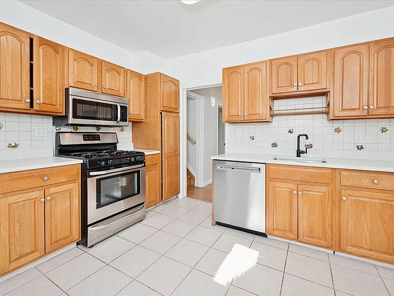 42 Glen Rd #2 — Photo 9