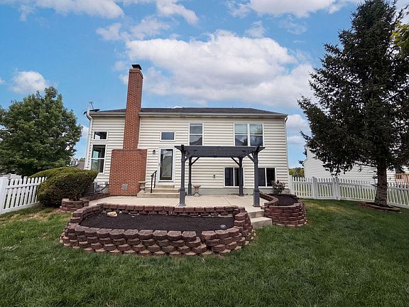 5th image of 1332 Delcastle Loop