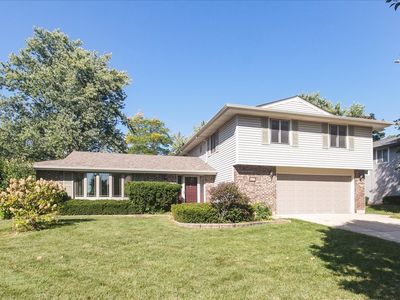 220 Kemah Ln, Schaumburg, IL, 60193