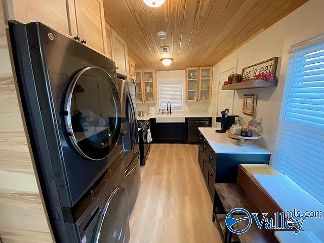 1236 Oshaughnessy Ave NE — Photo 14