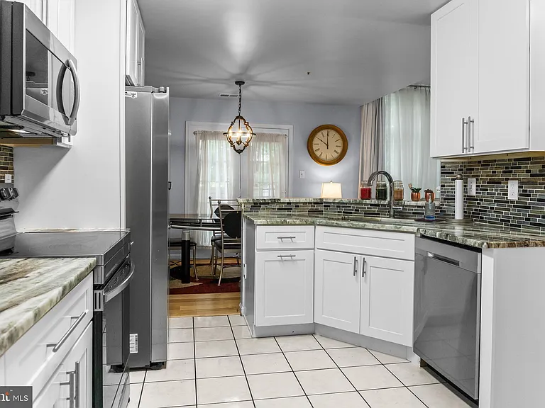 19017 Amarillo Dr #166 — Photo 11
