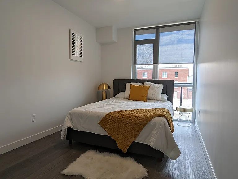 388 King St E #402 — Photo 6