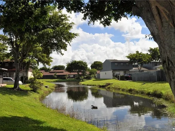 3816 SW 69th Way #2-Q, Miramar, FL 33023