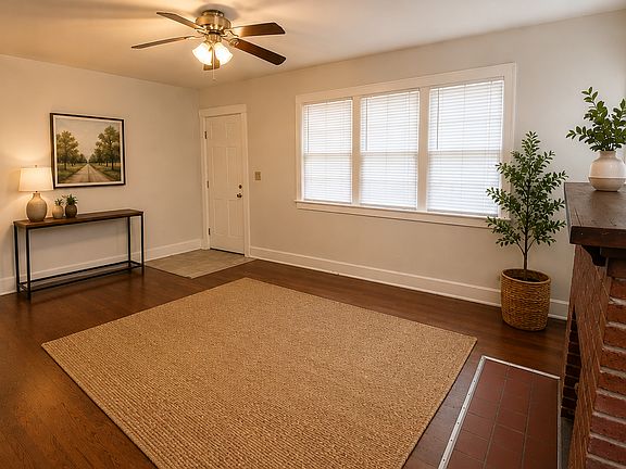 3rd image of 649 Parker Ave