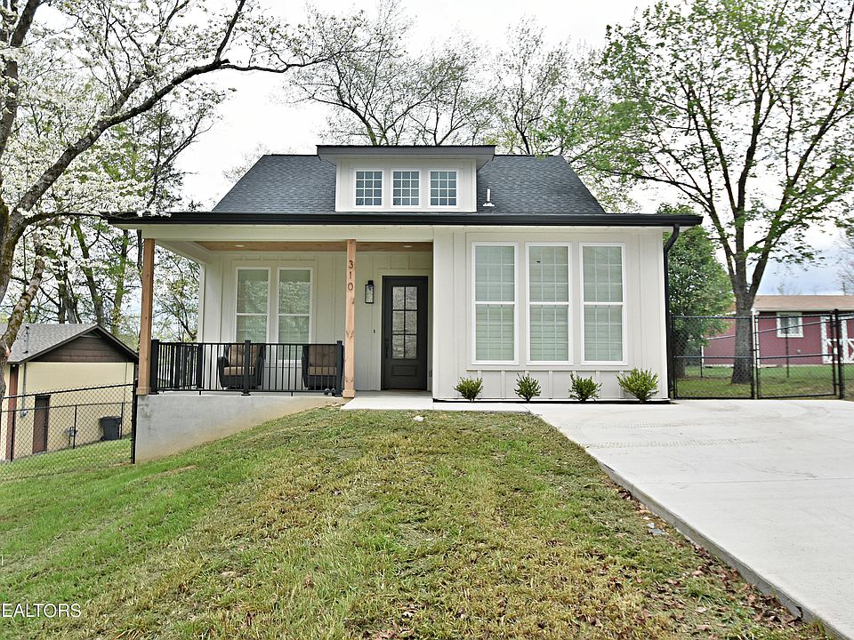 1st image of 310 Valley Dr