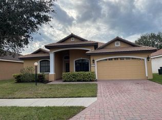 5215 Old Trenton Ln, Sarasota, FL 34232