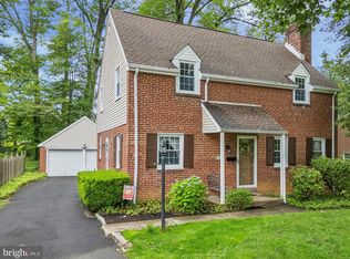 515 Marks Rd, Oreland, PA 19075