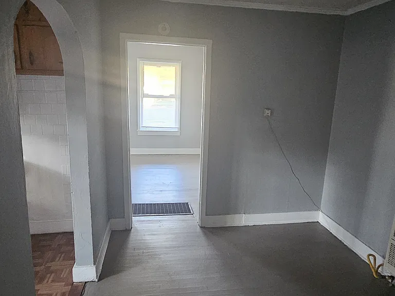 3241 Macon Rd — Photo 6