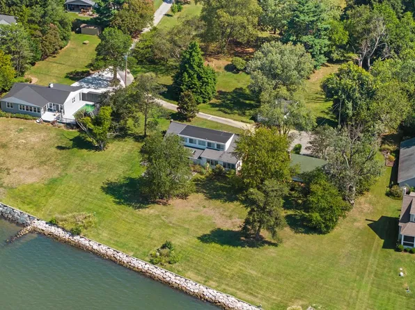 3260 Harness Creek Rd, Annapolis, MD 21403