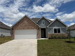 1113 Legrand St, Brenham, TX 77833